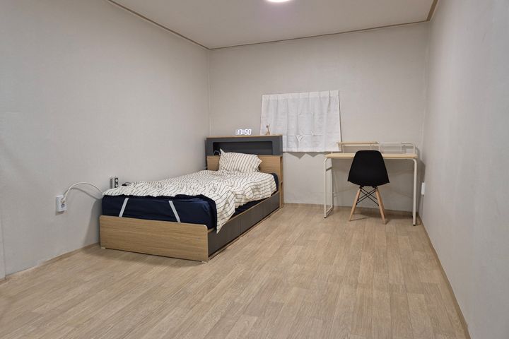 창원마산경남대쉐어B룸 0번째 이미지