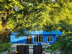 Blue House on the Hill at Dangpo Port 1th image
