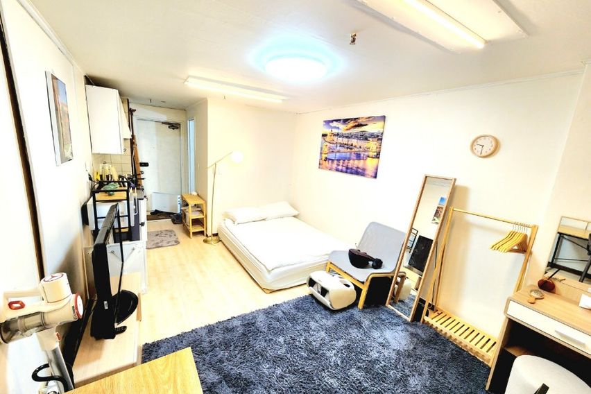 신논현역 2분거리