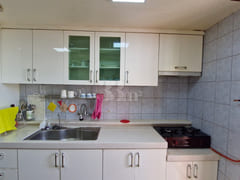 Spacious 3-room family accommodation 6th image