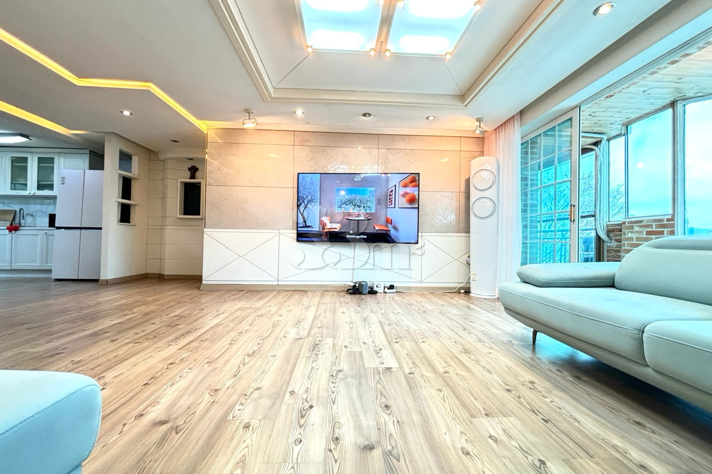 Large-sized unit with an ocean view on Dalmaj 10th image