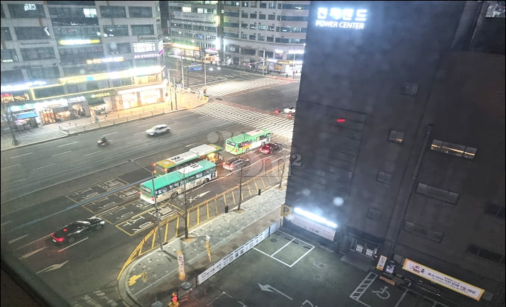Parking available in front of Ilsan Daehwa St 4th image