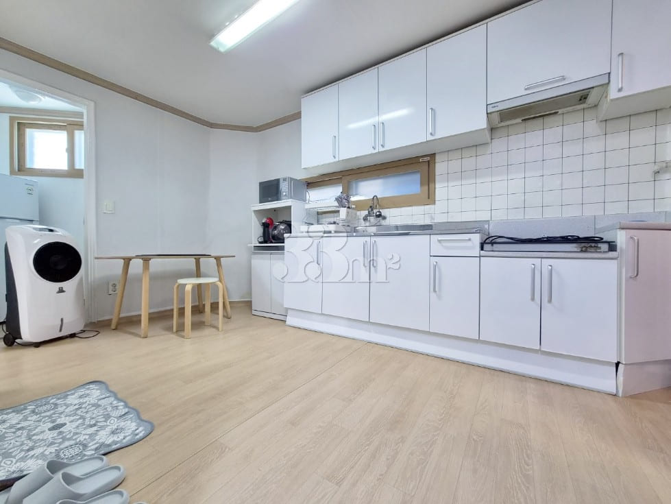 Two-room apartment near Yangjae Citizen's For 8th image