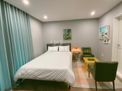 201, a unique coziness 2th image