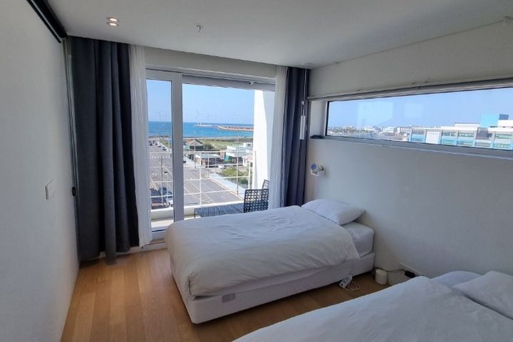 Jeju Ari_Jeju Ocean View with Floor-to-Ceilin 8th image