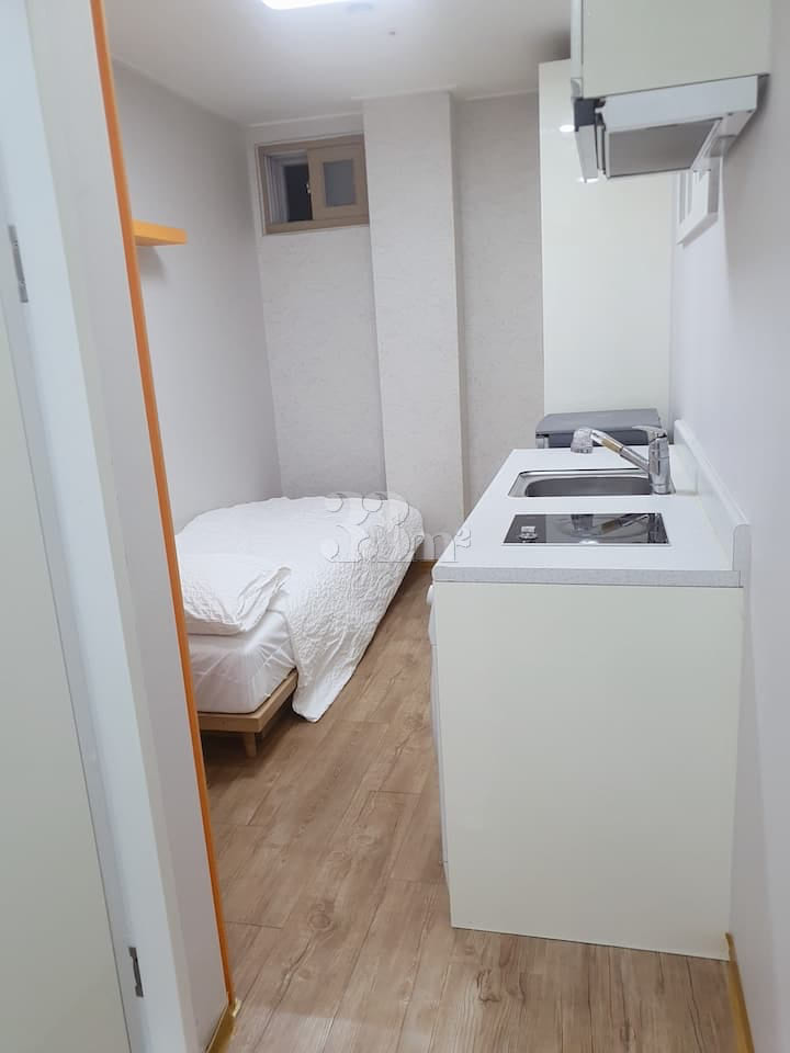 Single Room Central Stay 317 2th image