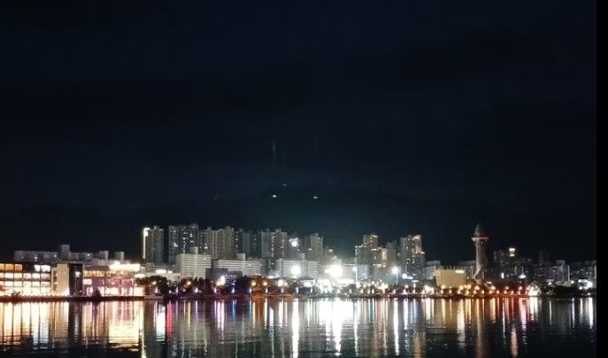 해변과선착장 마당품은집 12번째 이미지