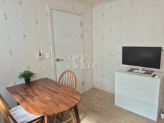 Spacious, fully furnished 'Two-Bay A' unit 1th image