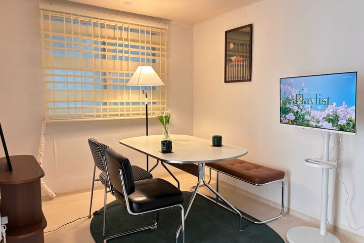 Myeong-dong/Chungmuro 2-room unit 5th image