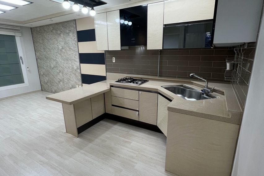 부천역도보10분 깨끗함