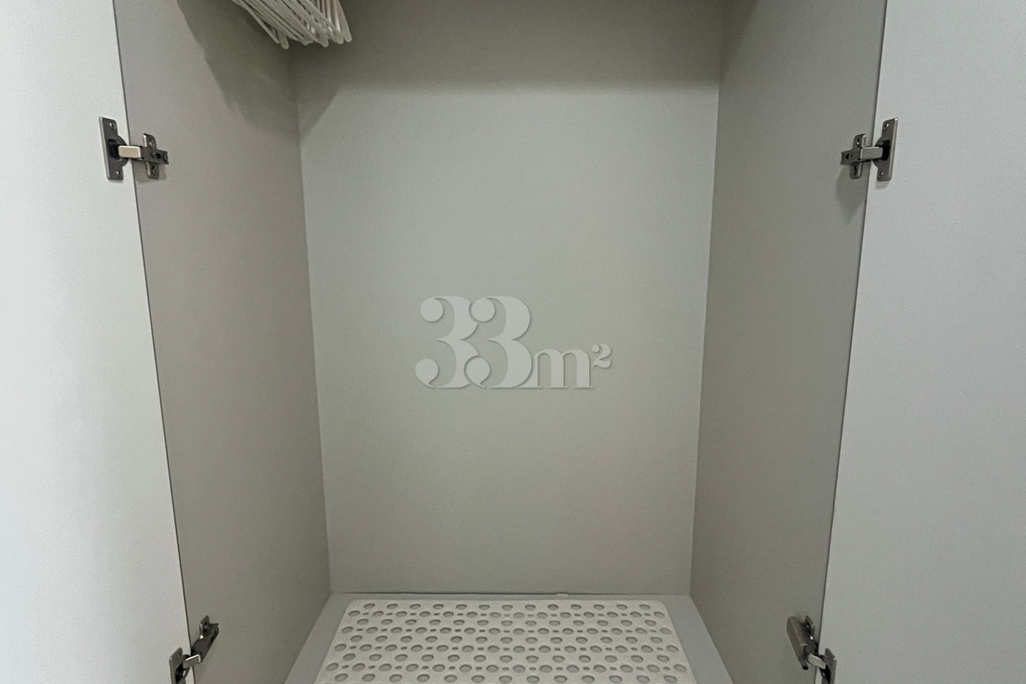 Clean room in the center of Cheongna 8th image