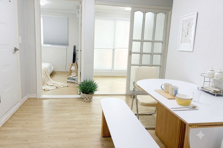 Dunjeon Banjeon White House 8th image