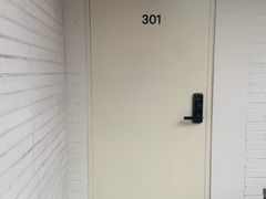 Multi-family house, Unit 301 5th image