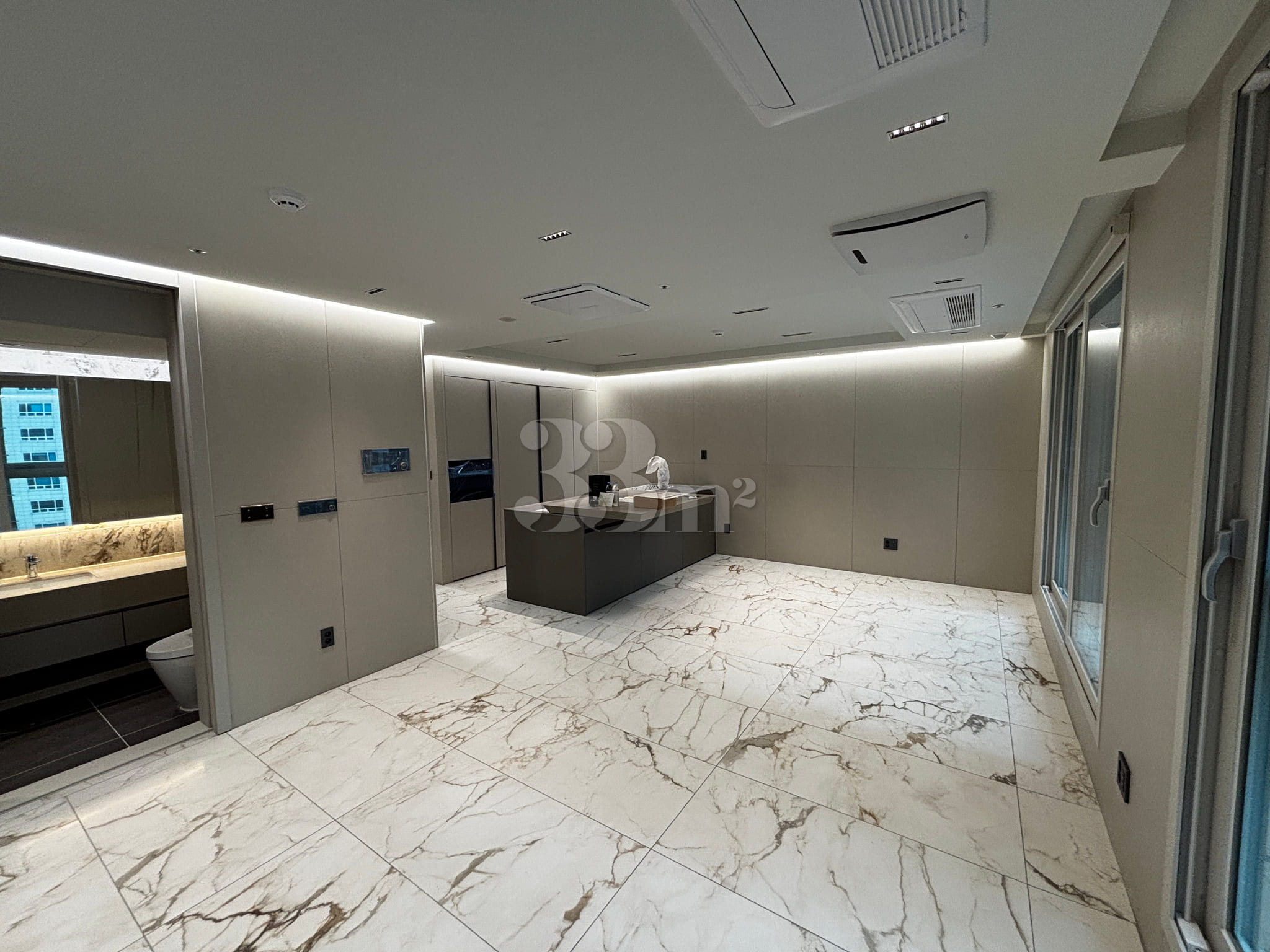The Orbit 33