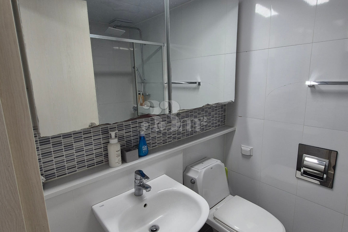 Large, fully furnished room near Korea Univer 6th image