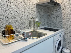Newly Remodeled, 3 Minutes from Sinseol-dong 7th image