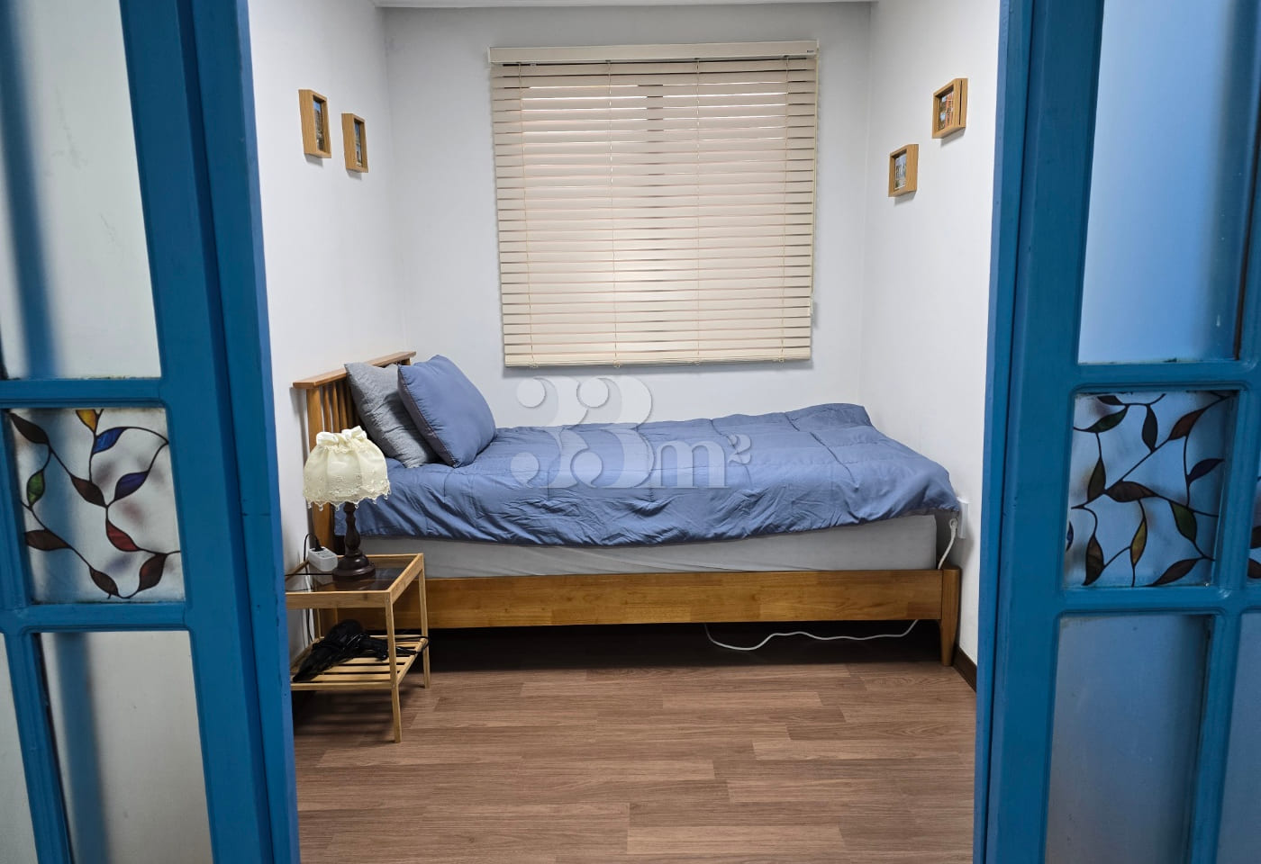Haebangchon Queen Bed 2/Single 1 4th image