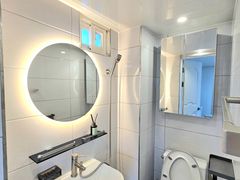 ๐Fully renovated + dryer included 10th image