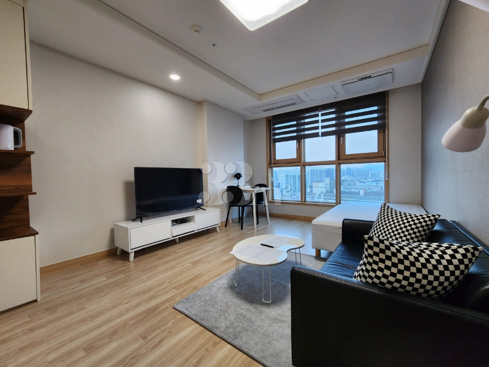 Studio apartment with a great view, 3-minute  2th image