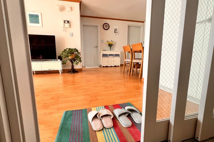 Quiet apartment in Pyeonghwa-dong, Jeonju 0th image