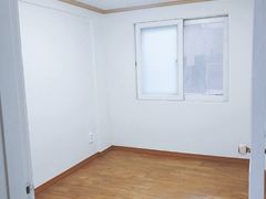 Spacious 85㎡ home, 1 minute from Jemulpo Stat 5th image
