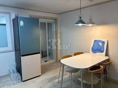 Great location in Yeonnam-dong; spacious. 0th image