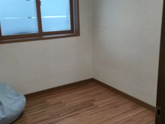 Spacious apartment that's great for a stay 15th image