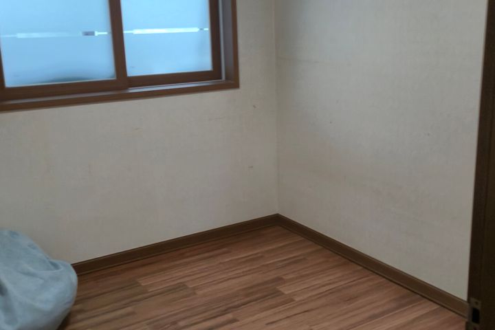 Spacious apartment that's great for a stay 15th image