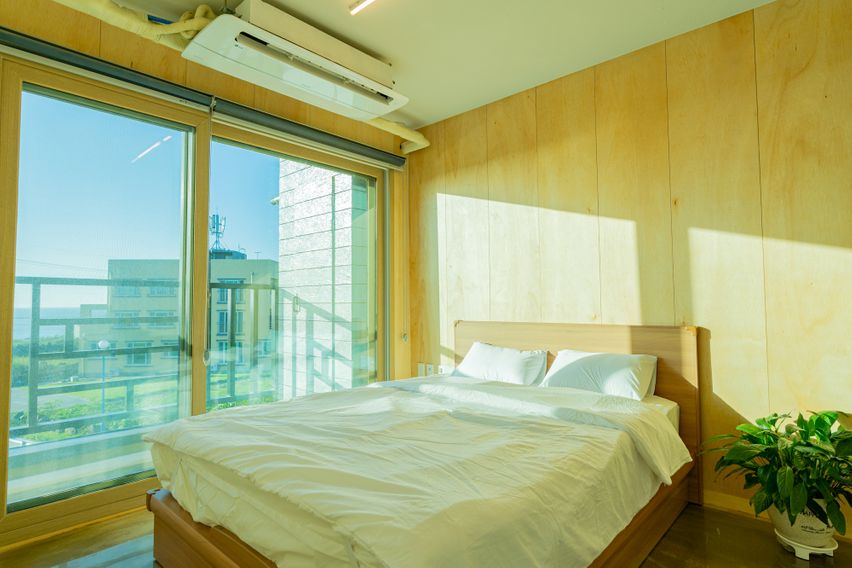 넓은 마당의 화이트복층