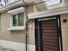 Newly renovated π Two-room detached house 2th image