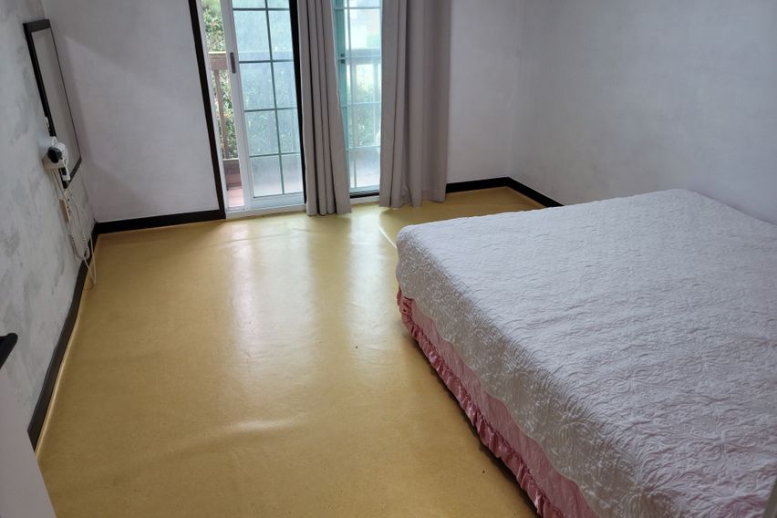 3-bedroom duplex near Aewol Beach 4th image