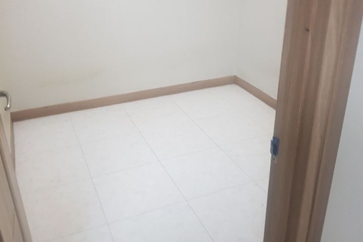 Room 601, Two-Room Apartment 6th image