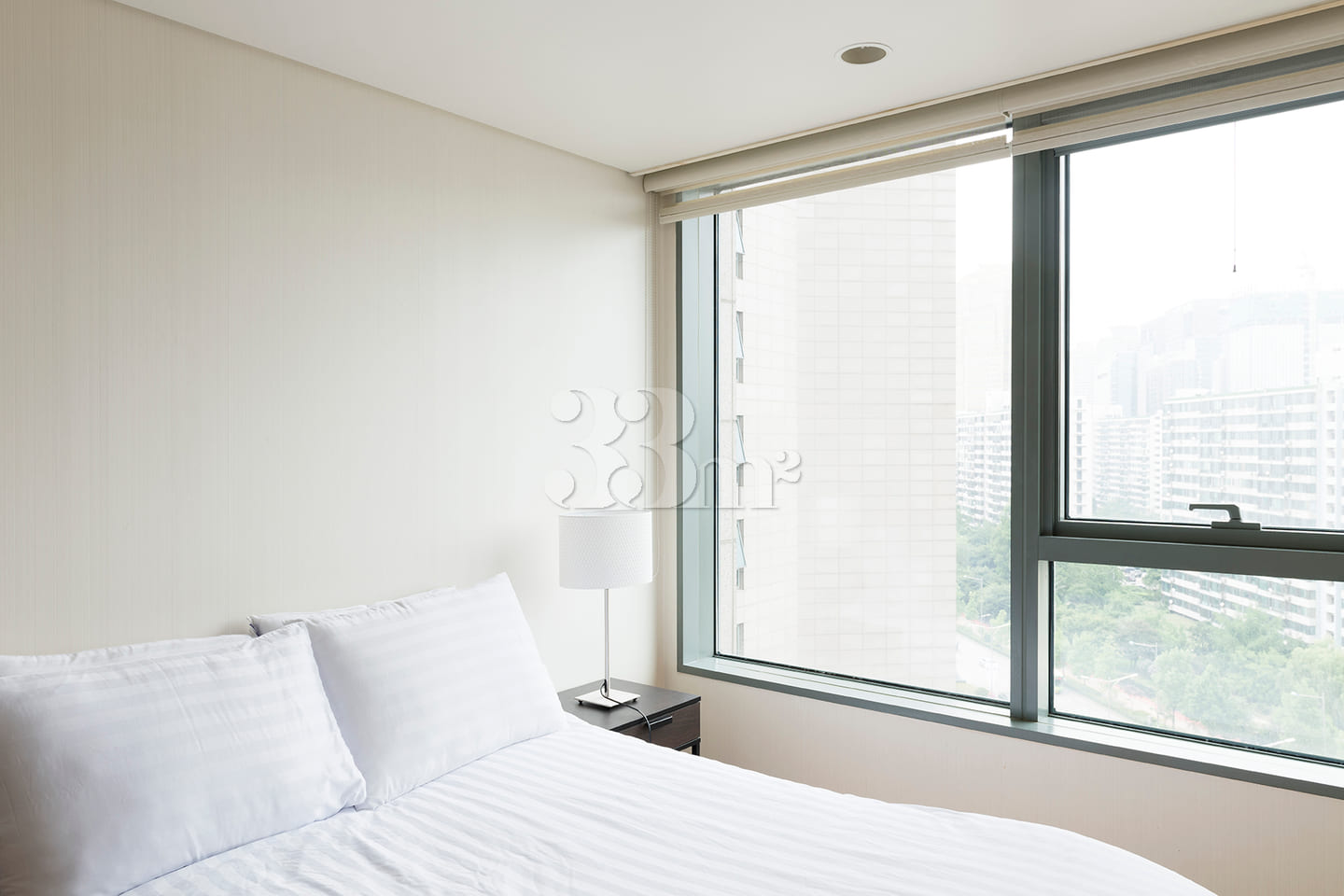 One-room apartment with a separate kitchen, 1 6th image