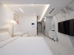강남 서초 넓은 원룸 15번째 이미지