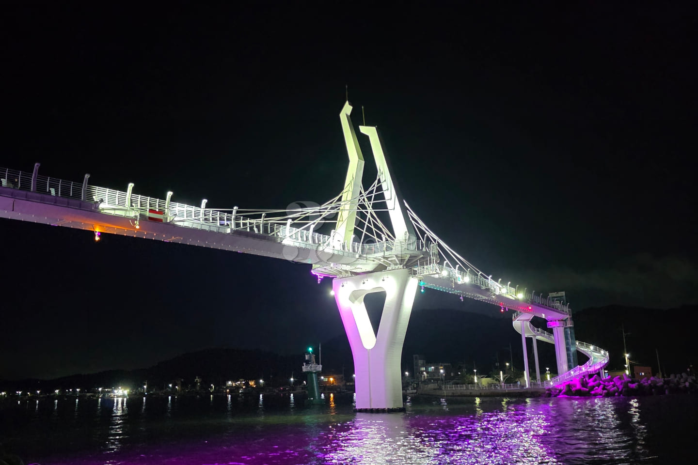 (Peak Season) Jinha Beach 13th image