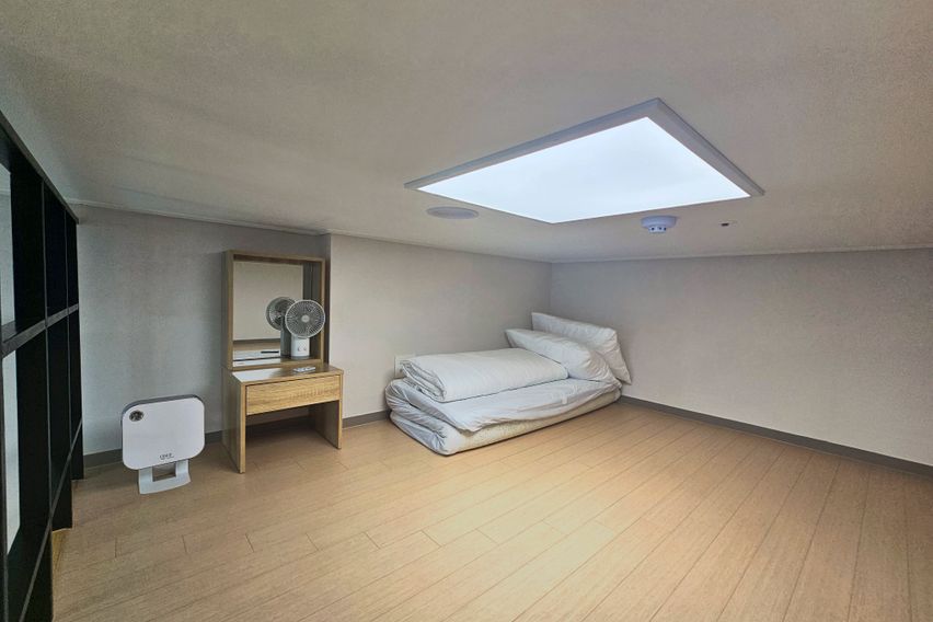 춘천시청앞 4인실 복층