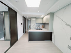 Newly built two-room apartment with Han River 8th image