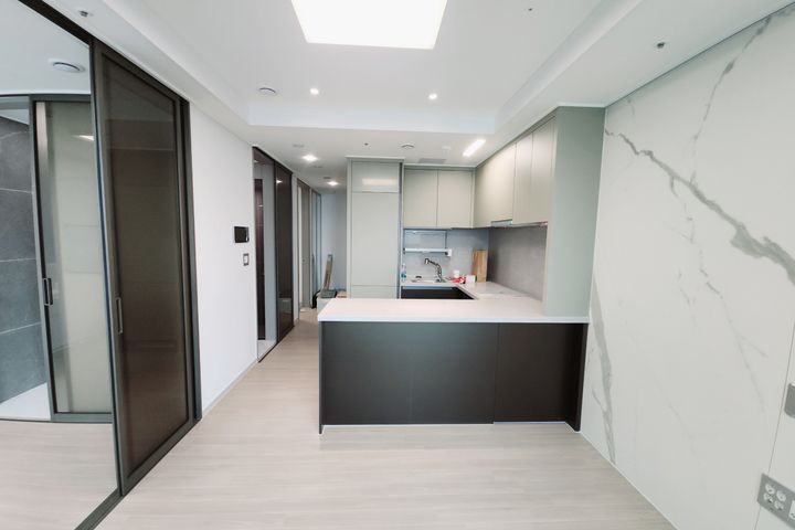 New 2-bedroom apartment with Han River view ✨ 8th image