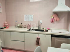 Spacious, pristine room (no noise from floors 12th image