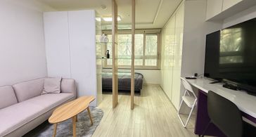 아늑한 분리형 원룸 방 이미지