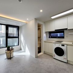 Charming studio apartment Unit Image