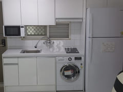 Fully furnished open-plan studio apartment 7th image