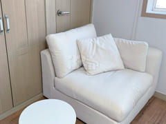 Studio apartment a 1-minute walk from Sajik S 2th image
