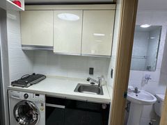 Fully furnished two-bedroom apartment near By 9th image