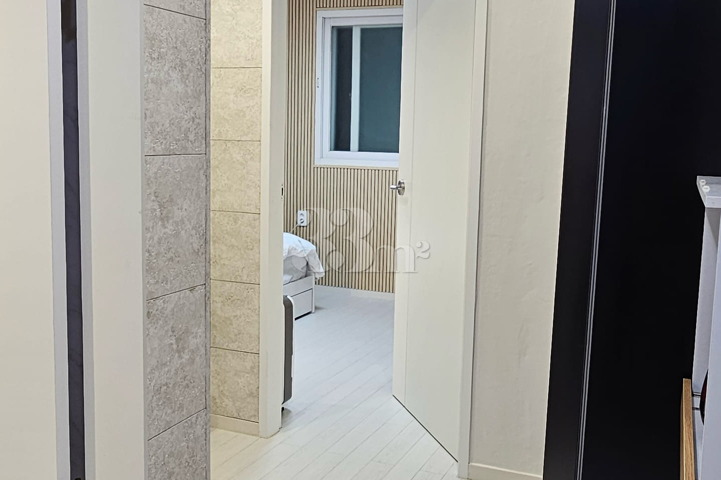 Newly remodeled/31 sqm, separate room 1th image