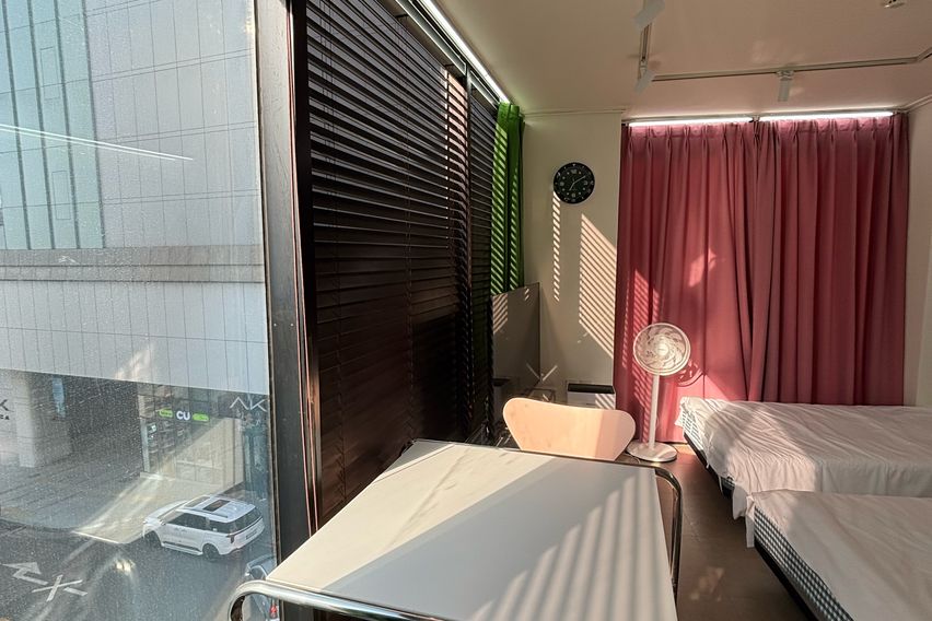 홍대지하철5초컷 11번째 이미지