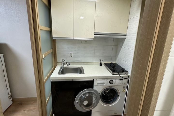 Byeongjeom Station Fully Furnished Studio Apa 5th image