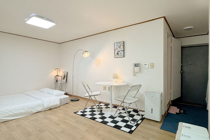 홍대 초역세권 넓은원룸 6번째 이미지