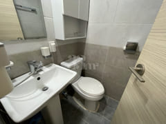 Affordable, newly built, semi-basement studio 3th image