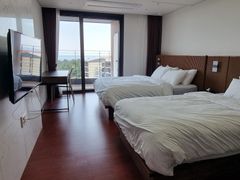 백개의 달 8번째 이미지